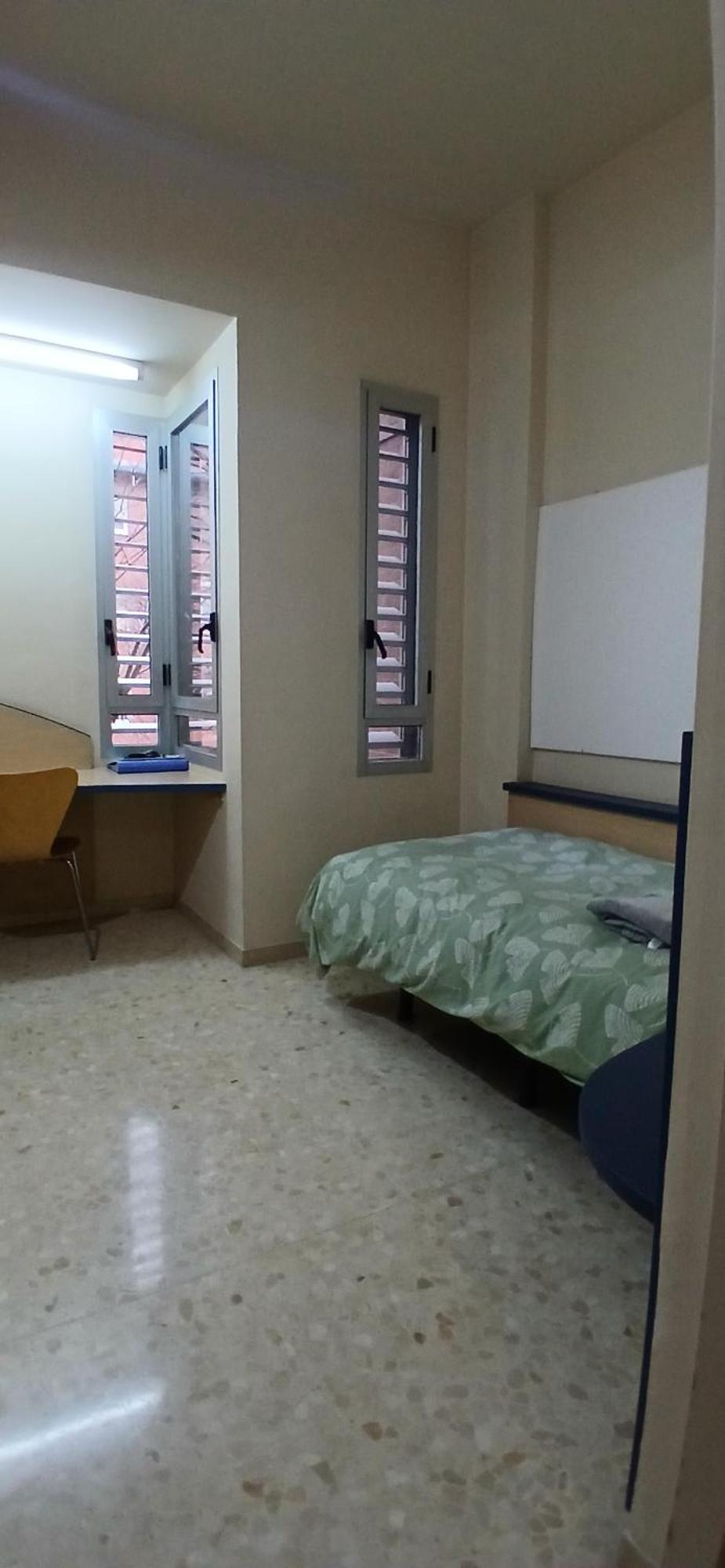 Larru Los Bermejales Residencia Universitaria Sewilla Zewnętrze zdjęcie